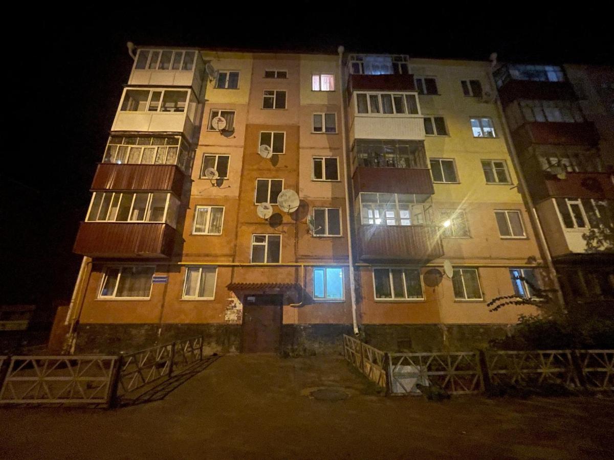1-Комн. Квартира Целиком Интернациональная 32 С Гостиничным Сервисом Petropavlovsk Exterior photo